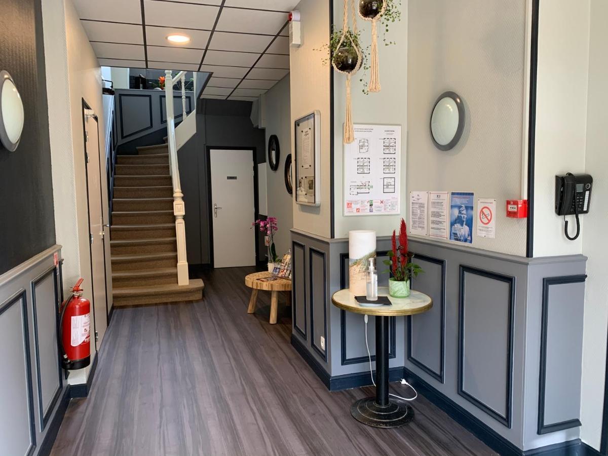 Hotel Le Cosy Riva Bella Ouistreham Bagian luar foto