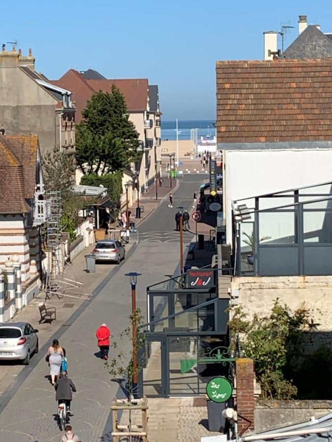 Hotel Le Cosy Riva Bella Ouistreham Bagian luar foto