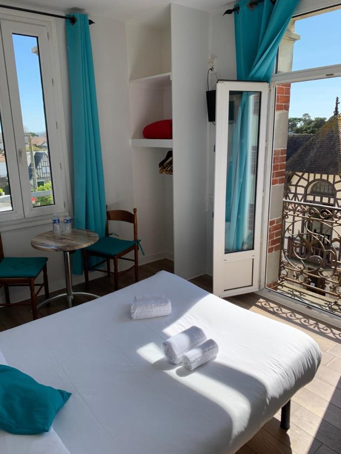 Hotel Le Cosy Riva Bella Ouistreham Bagian luar foto