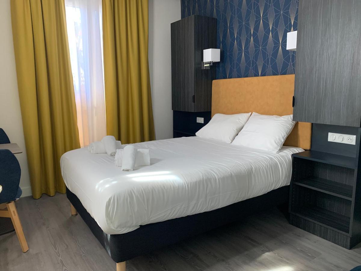 Hotel Le Cosy Riva Bella Ouistreham Bagian luar foto
