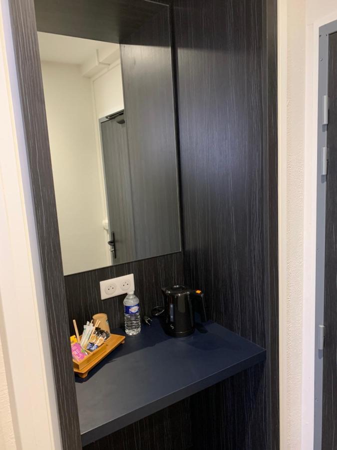 Hotel Le Cosy Riva Bella Ouistreham Bagian luar foto